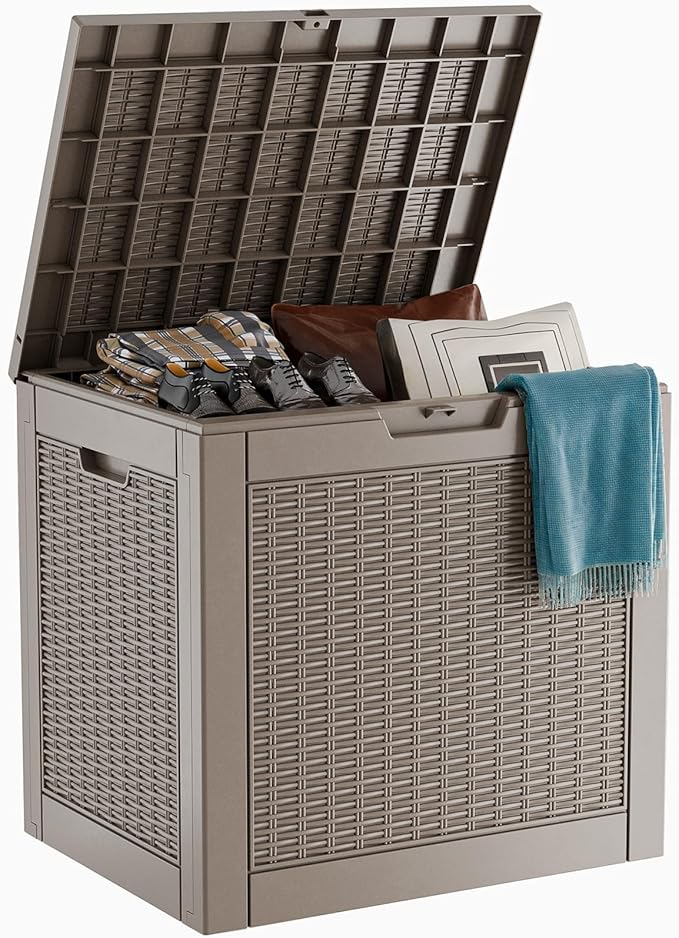 31 Gallon Outdoor Deck Box, Lockable Waterproof Outdoor Storage Boxes by MAIUSCOLI